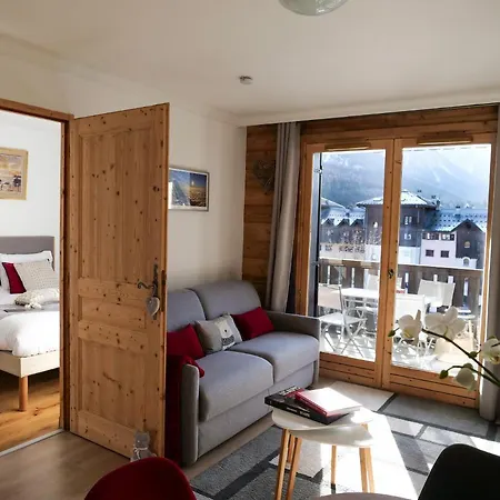 Mont Blanc 43, Vue Mont Blanc , Balcon, Parking Chamonix