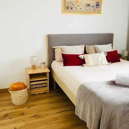 Mont Blanc 43, Vue Mont Blanc , Balcon, Parking